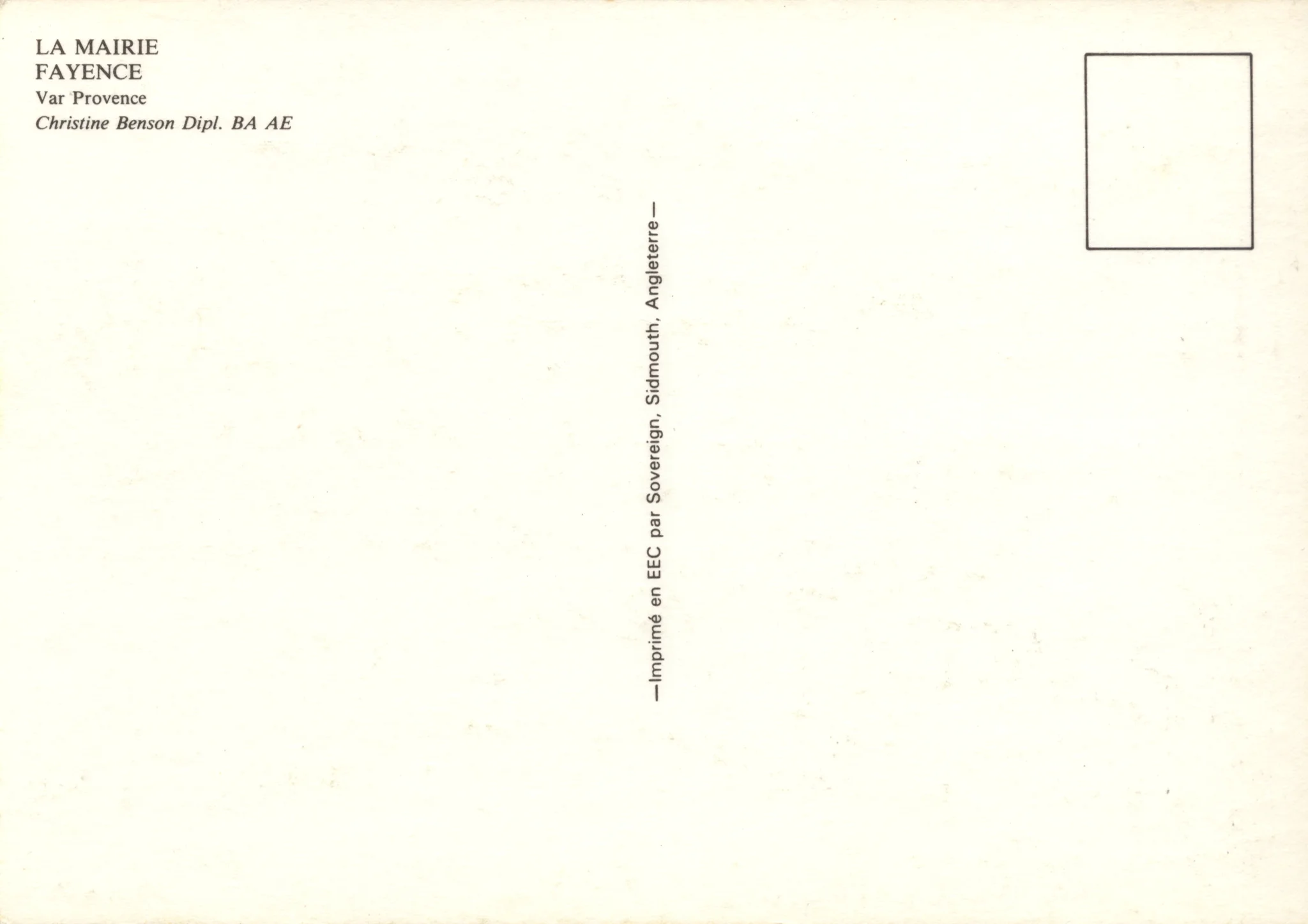 The back of a watercolour painting of the La Mairie, Fayence reproduced as a color postcard