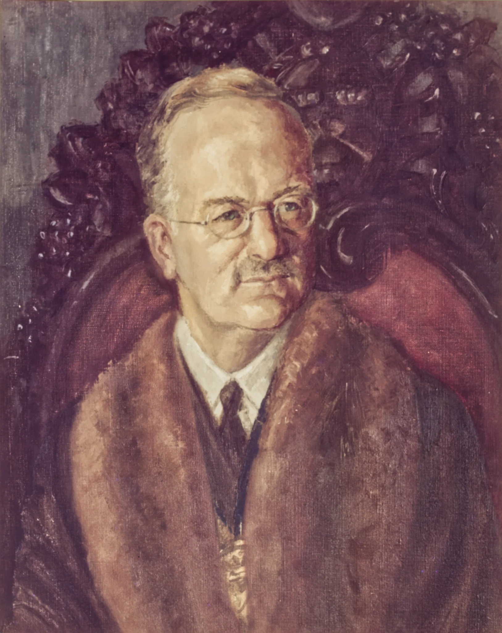 A a painting of an older gentleman Sir Assheton Pownall MP, with his fur collar and Master Vintner medal